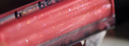 Внезапно очень хорошо: новинка от Beauty Bomb — Popsa Lip Gloss 02 Top The Charts