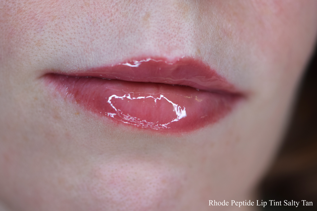 Rhode Peptide Lip Tint оттенок Salty Tan