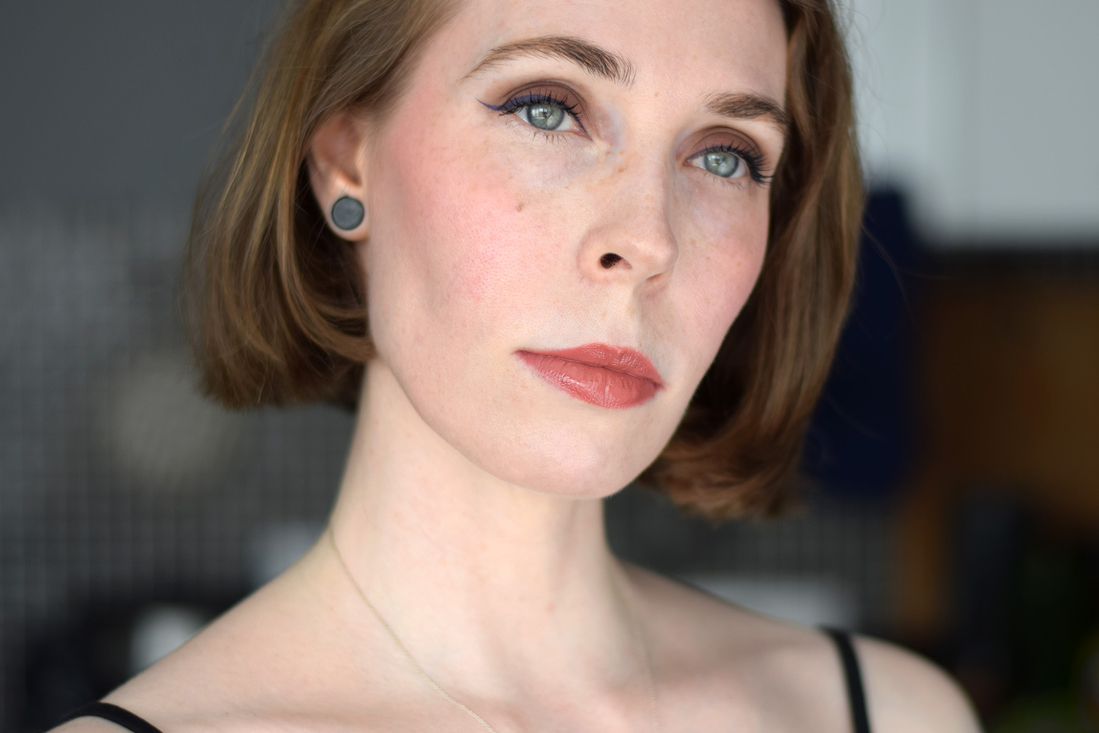 Моно-тени и подводка от Divage