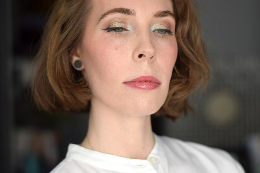 Подводка в общем образе