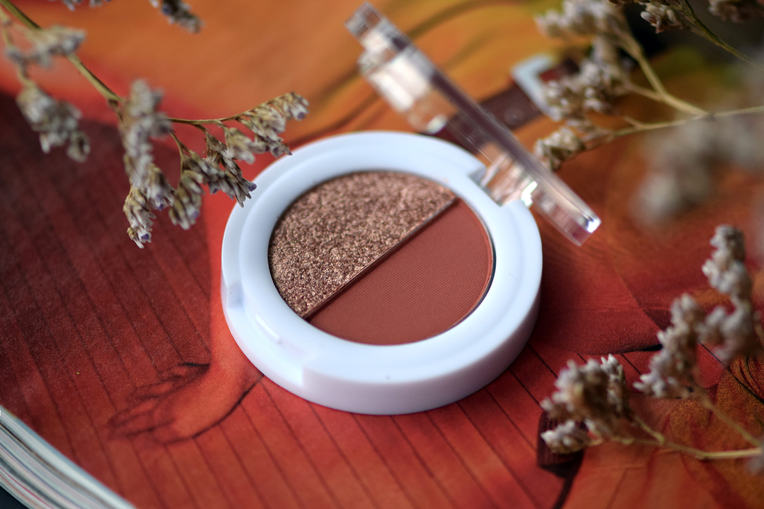Essence Soft Touch Duo Eyeshadow -- двойные тени в оттенке 01 Bronze Beauty