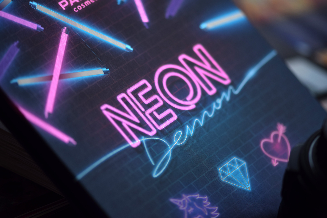 Neon Demon от бренда Parisa Cosmetics