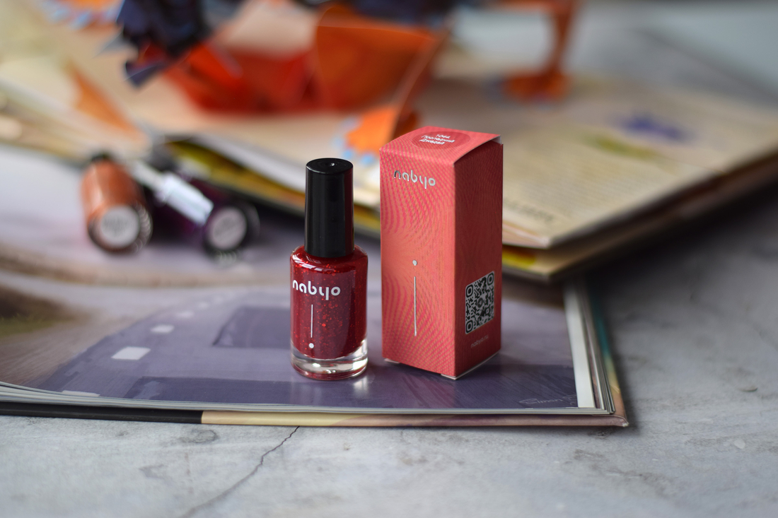 Картонная коробчка