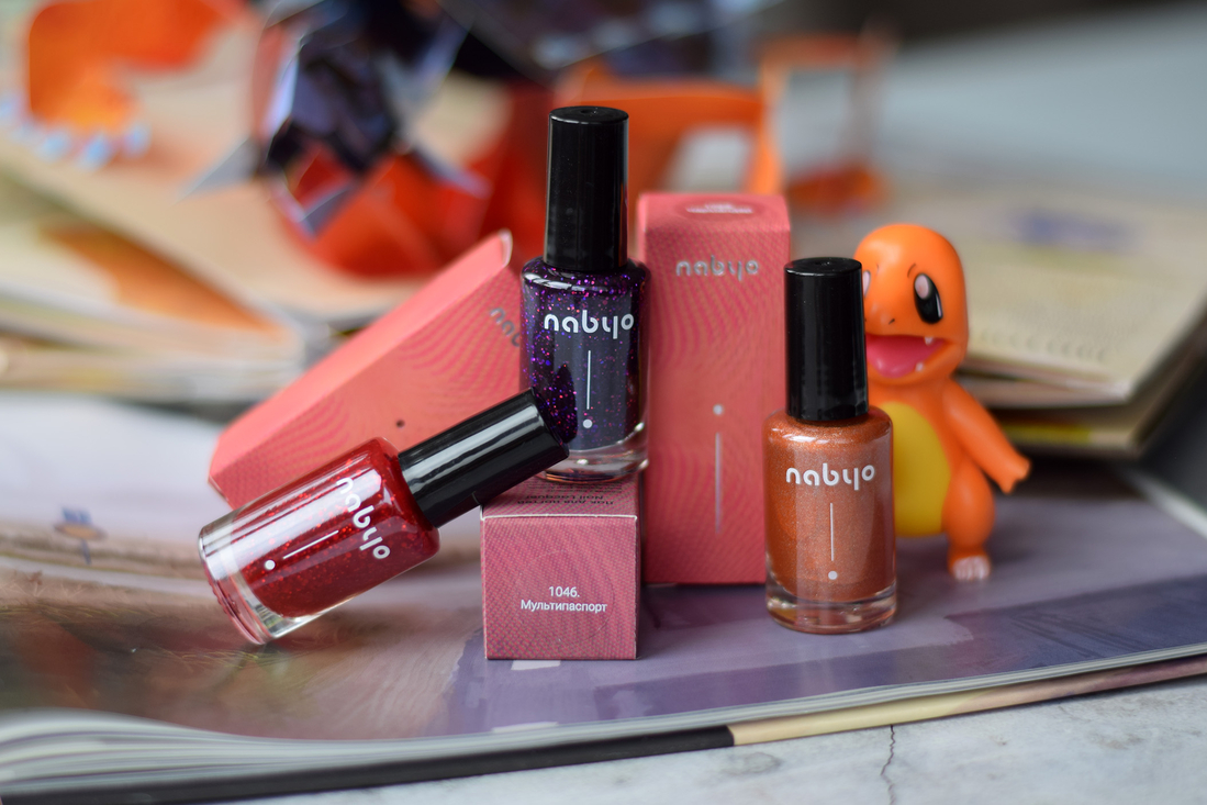 Лаки с коробочками