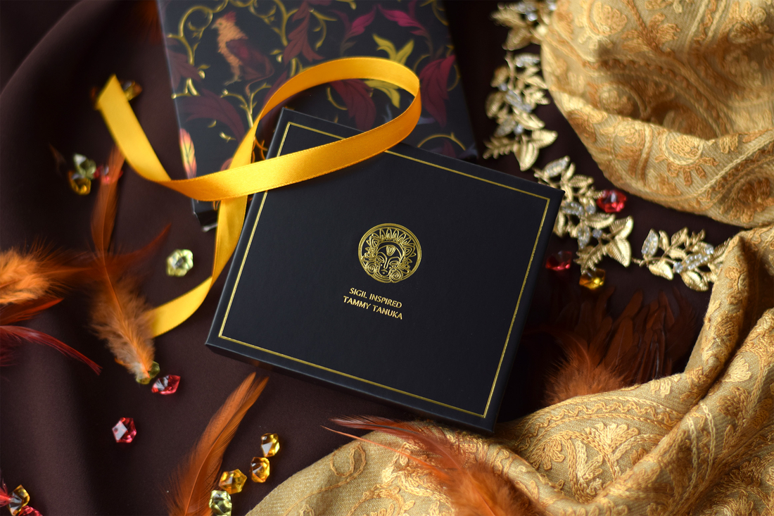 Картонная коробка