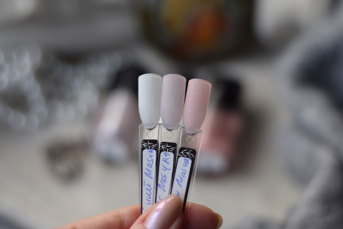 Лаки на типсах: все в 3 слоя без топа