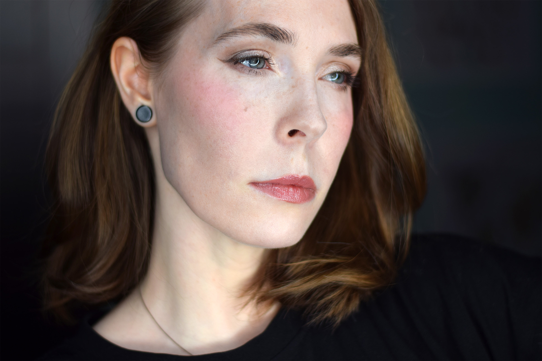 Общий образ с Dolce & Gabbana Ever Icon Eye Palette 03 Chrome Star