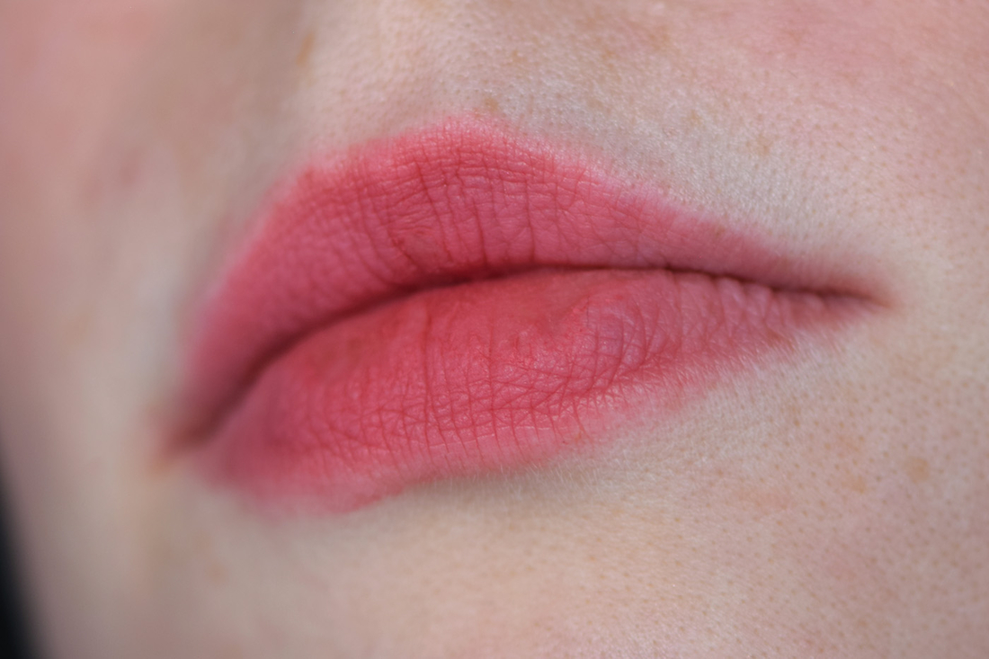 Макро на губах