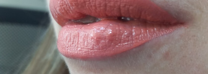 Румяна и помада Eveline Wonder Match 4 in 1 в оттенке 01. Продукт, который сложно понять