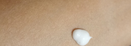 Увлажняющий крем для кожи вокруг глаз с лифтинг-эффектом Mixit