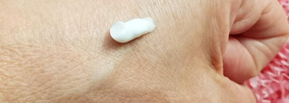 Восстанавливающий крем для рук Camomilla Blu Nourishing & Repairing