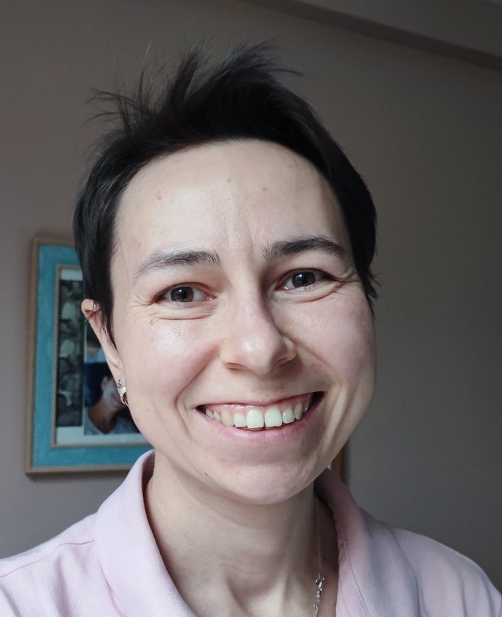 Ну и ботокс меня по прежнему не настиг, вихры тоже со мной