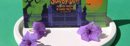 Скуби-дуби-буууу. Страшная красота Scooby Doo Eyeshadow Palette Ruh-Roh от Glamlite