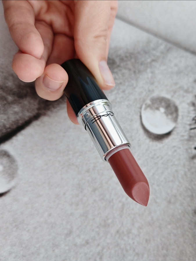 Удобный срез в форме лепестка