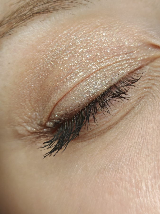 Спаркл на глазах 13 часов