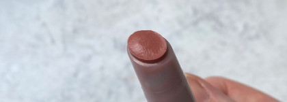 Помада? Блеск? Бальзам? Все вместе! Тающая помада Darling Wet Kiss в оттенке 03