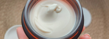 Yadah revitalizing super snail cream - восстанавливающий крем для лица с муцином улитки