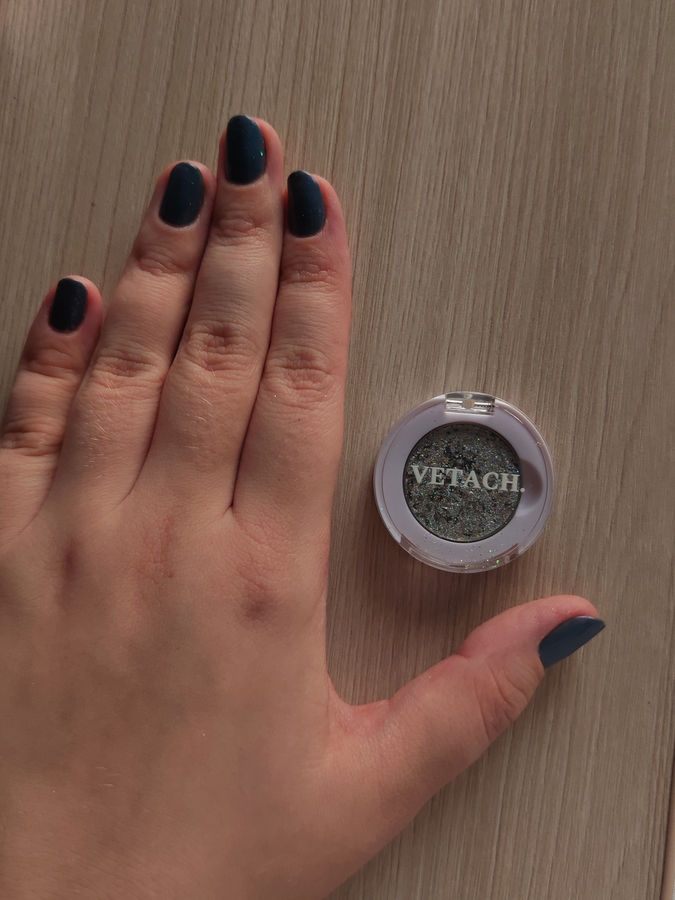 Футлярчик ещё меньше чем хайлайтер