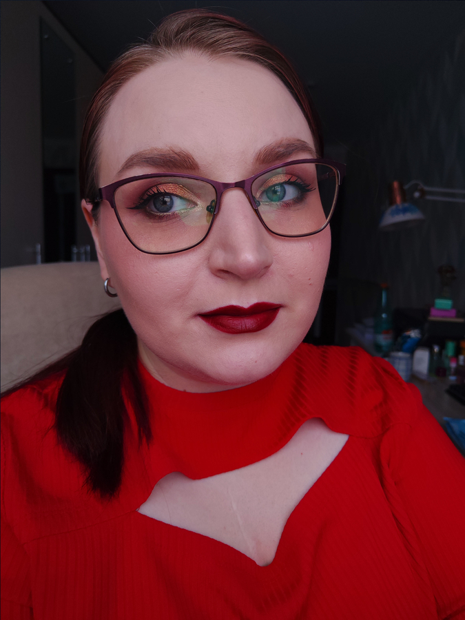 Дневной свет от окна