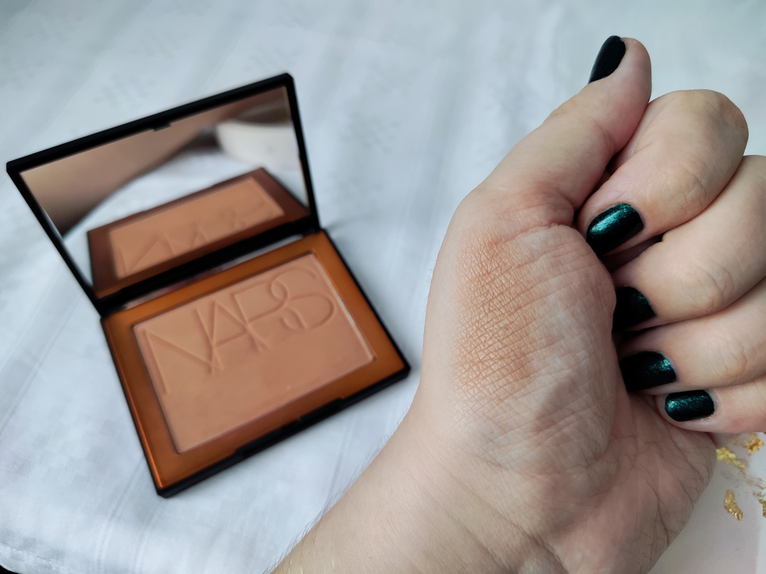 Свотч в дневном свете