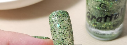 Matcha week. Светоотражающий лак для ногтей Grattol Color Nail Polish RAWR