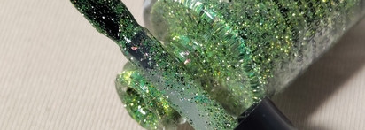 Matcha week. Светоотражающий лак для ногтей Grattol Color Nail Polish RAWR