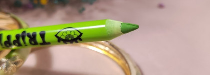 Matcha week. Яркие глаза с карандашом Beauty bomb Trippie eye 02 Green