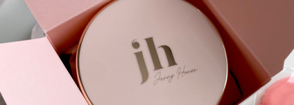 Лучший кушон 2023 с эффектом блюра от "звёздного" бренда JennyHouse Ultra Fit Serum Cushion 23