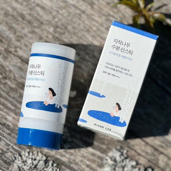 Блестящий брат: солнцезащитный стик Round Lab Birch Juice Moisturizing Sun Stick Spf50+ PA++++