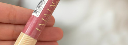 Новинка от Vivienne Sabo: бальзамная помада Glossy lip balm La La Laque в оттенке 02 Холодный розовый и что с ней не так