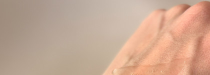 Приятно удивили: гель для умывания и матирующий тоник от Iqcare