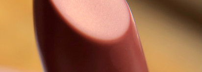 Матовая помада Uvinion в трендовом оттенке Sophie: сравнения с аналогами