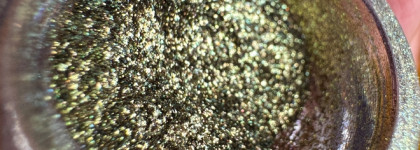 Sparkling day: макияж нарядной болотной кочки