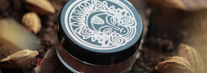 Лучший бронзер для светлокожих льдинок: Миндальный ветер от Тамми Танука