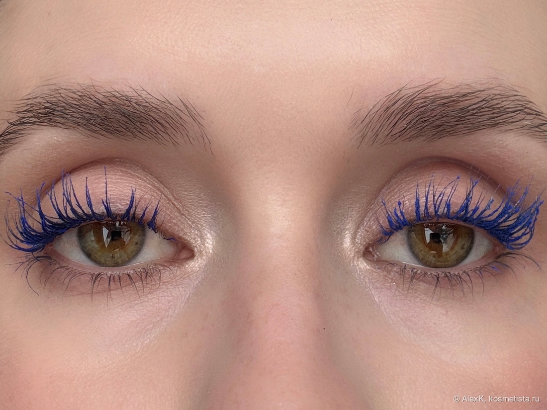 Крупнее. 2 слоя, слева Limoni, справа Сияна. У Limoni меньше объема и больше длины. У Сияны больше объема и яркости, но кончики не прокрашены.