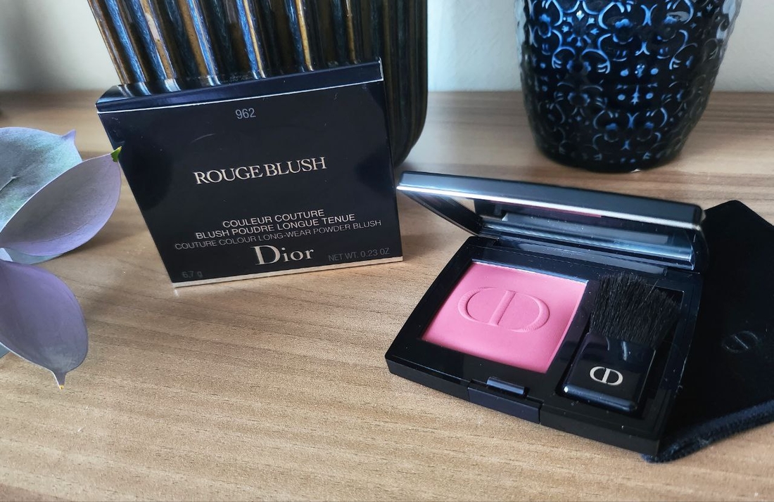 Dior Rouge Blush, 962 Ядовитый матовый