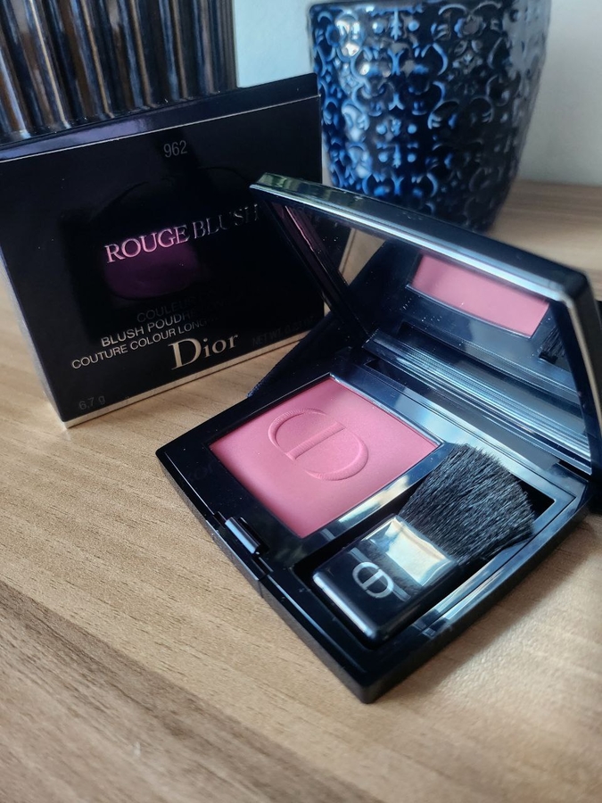 Dior Rouge Blush, 962 Ядовитый матовый