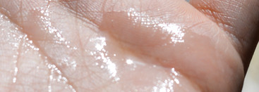 Отдохнувшая и сияющая кожа с сывороткой VICHY Liftactiv Supreme Vitamin C Serum