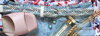 Flatlay - образы с нежным и воздушным Bois Farine L'Artisan Parfumeur