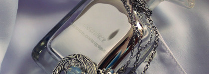 Narciso Rodriguez Essence EDP - элегантный и безупречный мускусно-пудровый аромат