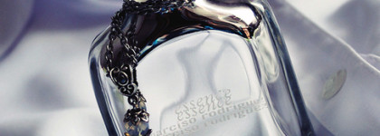 Narciso Rodriguez Essence EDP - элегантный и безупречный мускусно-пудровый аромат