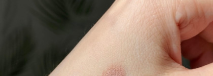 Artiste 24/7 в оттенке 05 (gris mat beige). Первый взгляд на новые тени от Vivienne Sabo