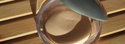 Извините, но в мусорку отправляется... Luminys Baked Face Powder от Pupa в оттенке 04 (Champagne)