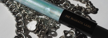 Lust: Gloss от Pat Mcgrath labs в оттенке Astral Moon Flower - лучший блеск для сияющего макияжа (+ небольшое сравнение)