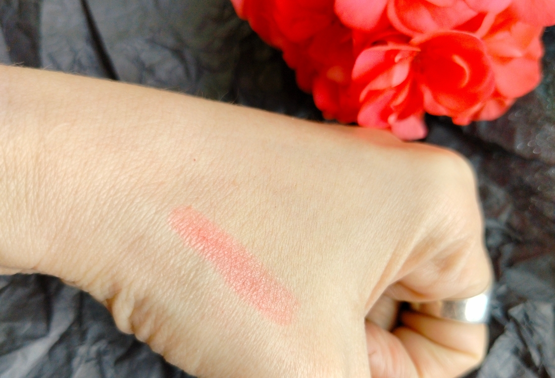Unleashia Red Pepper Paste Lip Balm, свотч