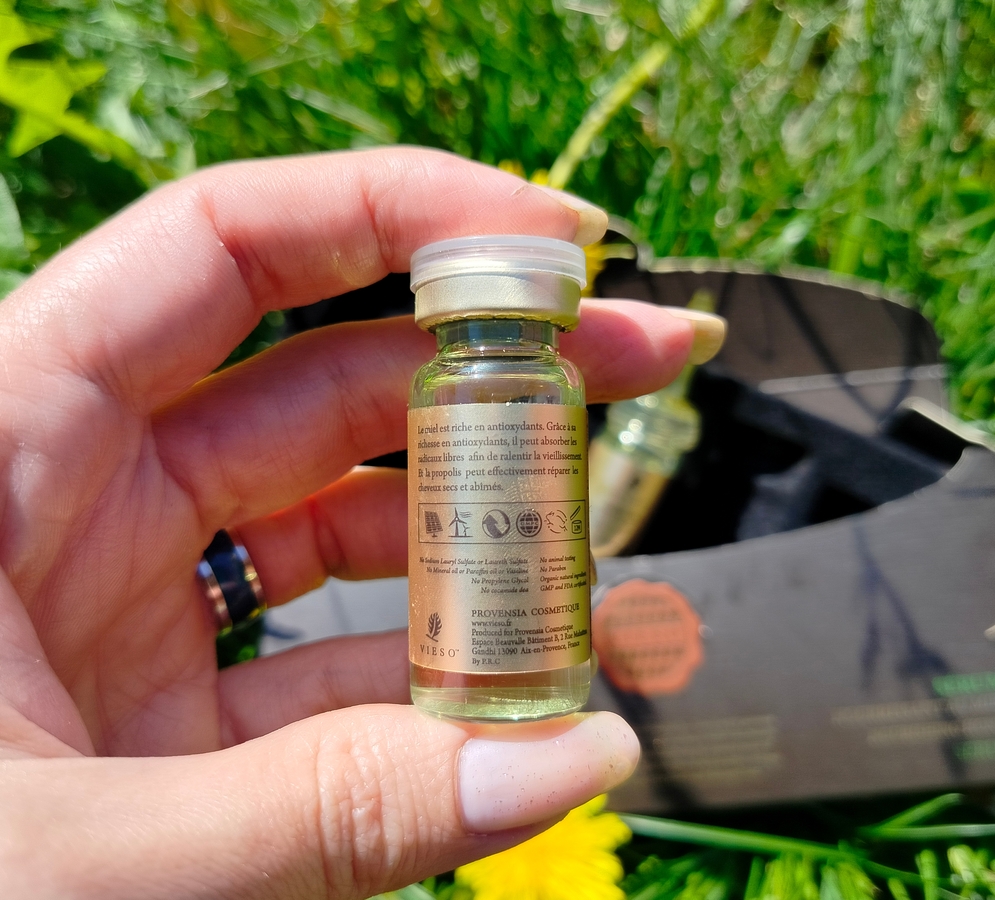 Vieso Nourishing Honey Serum, ампула