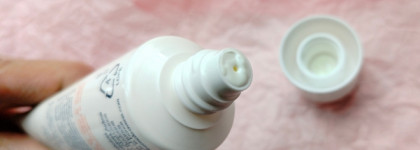 Лучший санскрин для нормальной и комбинированной кожи: Avene Hydrance UV Legere Emulsion