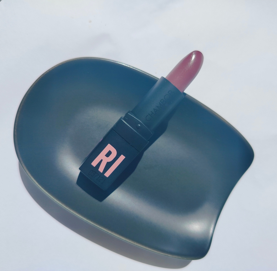 Chambor Matte Riot в оттенке #257 Mauve Rose, стик