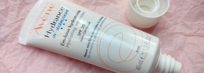 Лучший санскрин для нормальной и комбинированной кожи: Avene Hydrance UV Legere Emulsion