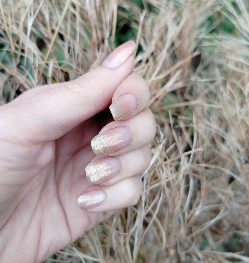 В один слой на нюдовой базе